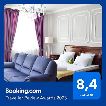 Golden Park Hotel Παβλοντάρ Εξωτερικό φωτογραφία